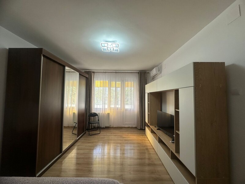 Pantelimon, spital, parcul Florilor